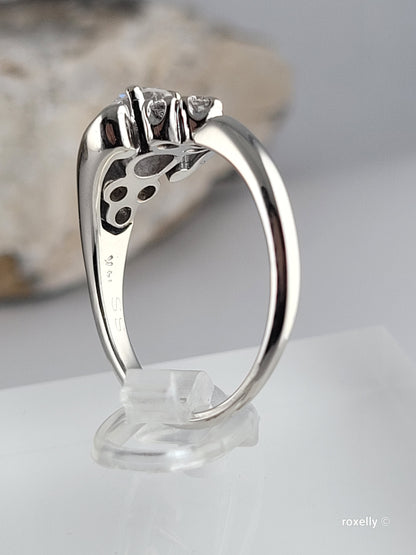 ❤️14k Size 6.5 Precious Solid White Gold Genuine Diamond Ring!