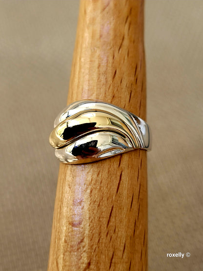 ❤️Size 7.5 Gorgeous 925 Sterling Silver and 14k Solid Yellow Gold Dome Design Ring!