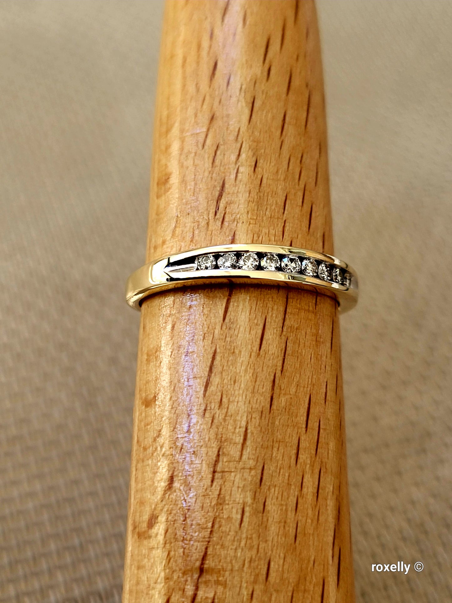 ❤️14k Size 8.5 Lovely Solid Yellow Gold Genuine Diamonds Band Ring!