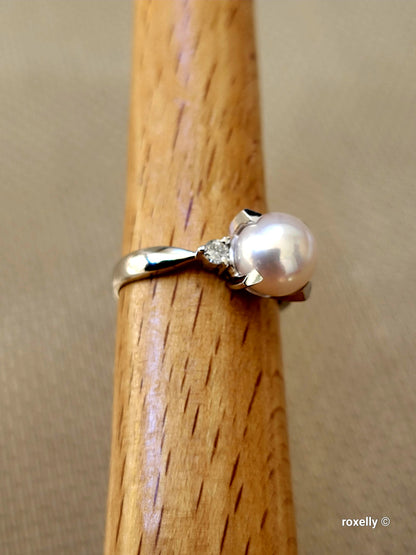 ❤️900 rhodium freshwater Pearl Ring with 0.12 ct Genuine Diamonds - Size 6.5!