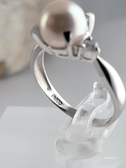 ❤️900 rhodium freshwater Pearl Ring with 0.12 ct Genuine Diamonds - Size 6.5!