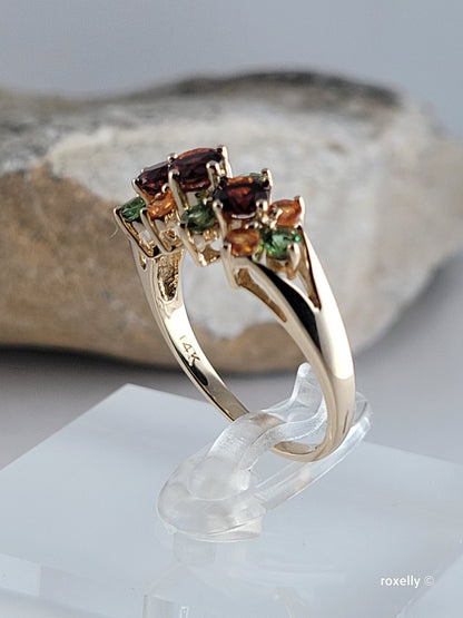 ❤️14k Size 7.75 Lovely Solid Yellow Gold Multi-Gemstone Cocktail Ring!