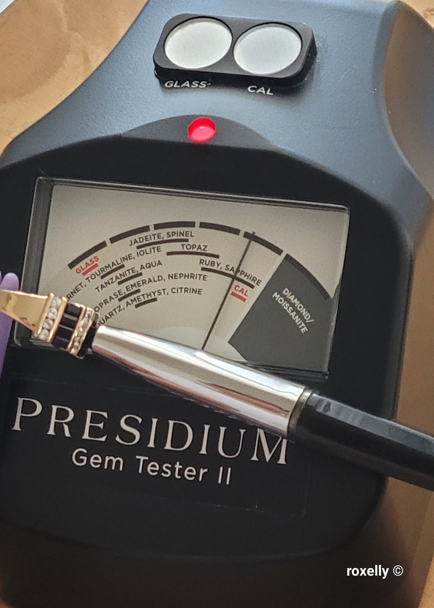 ❤️14k Size 5.5 Amazing Solid Yellow Gold Sapphire and White Topaz Ring!