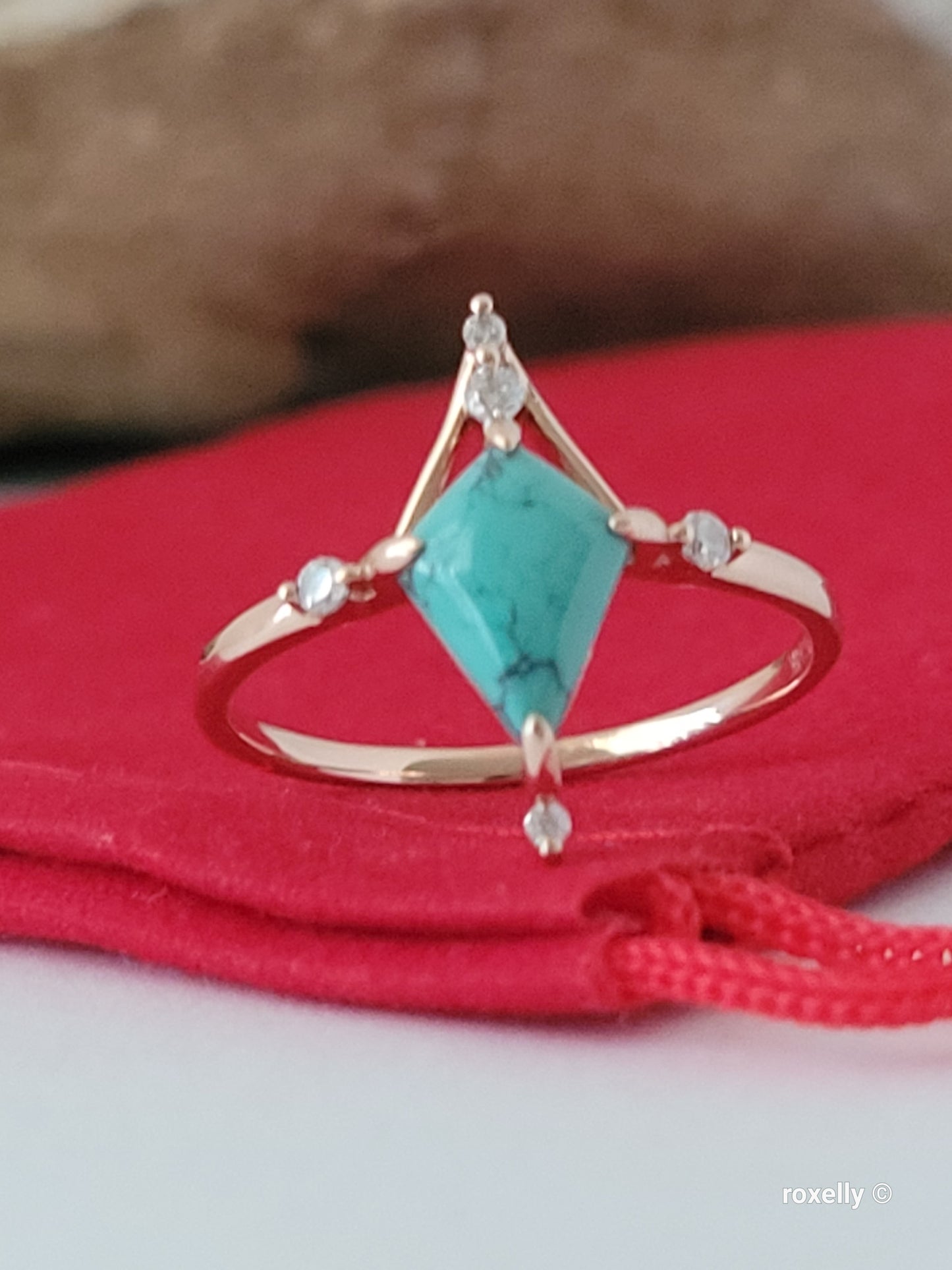 14k Rose Gold Turquoise and Diamonds Ring Size 7.5 Solid Gold!