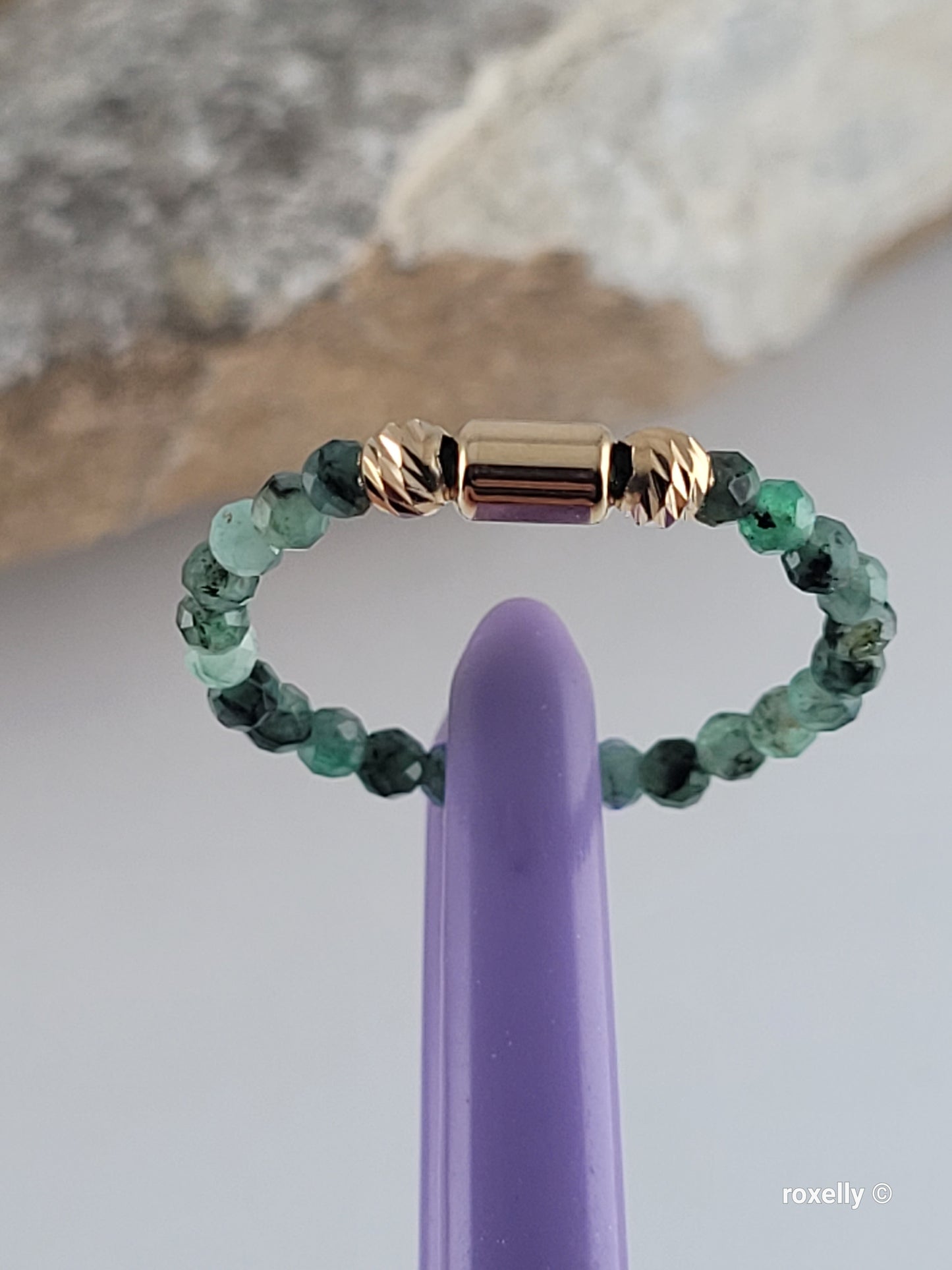 18k Yellow Gold Emerald Sparks Ring Size 6.75 Solid Gold!!