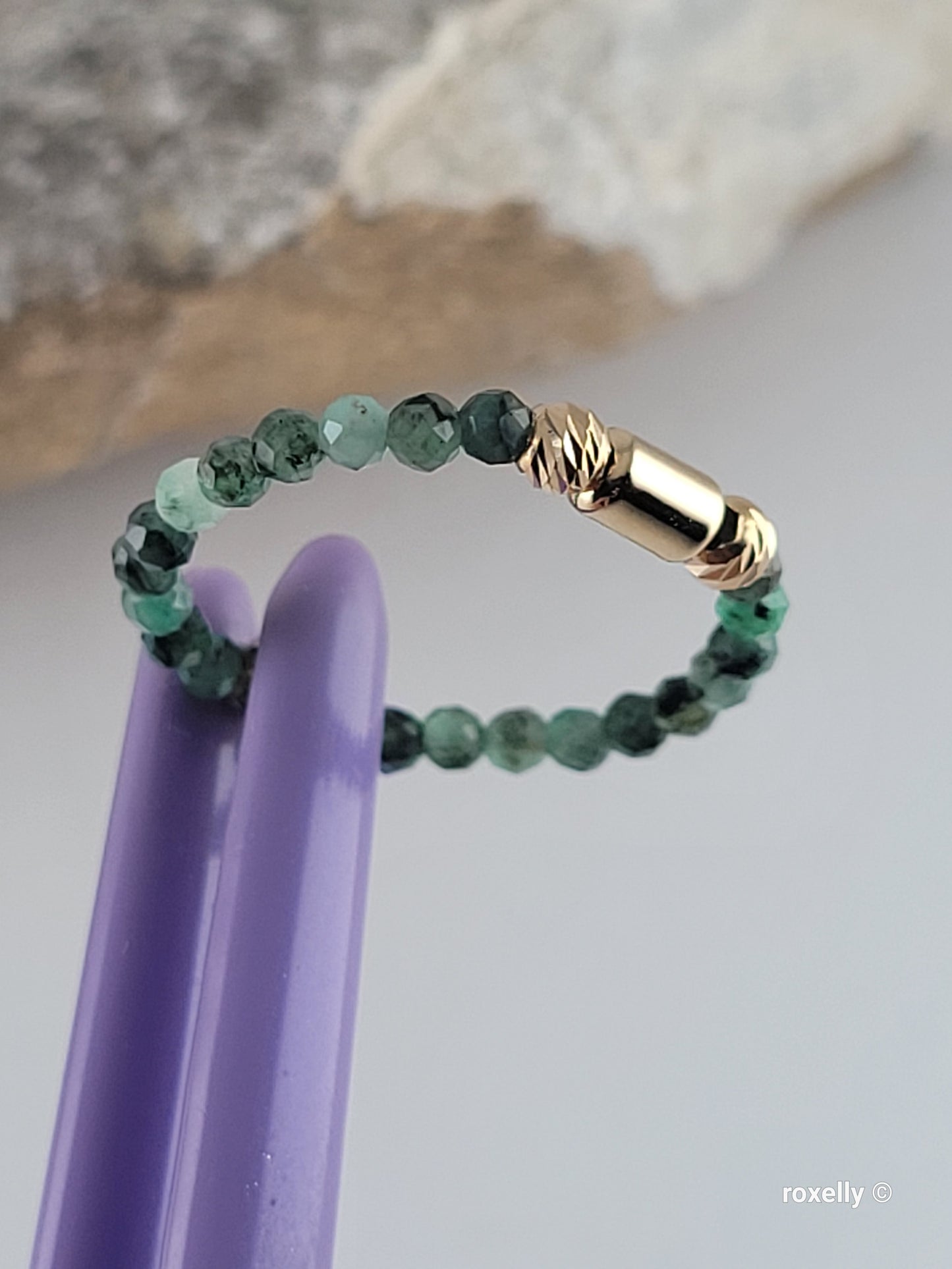 18k Yellow Gold Emerald Sparks Ring Size 6.75 Solid Gold!!