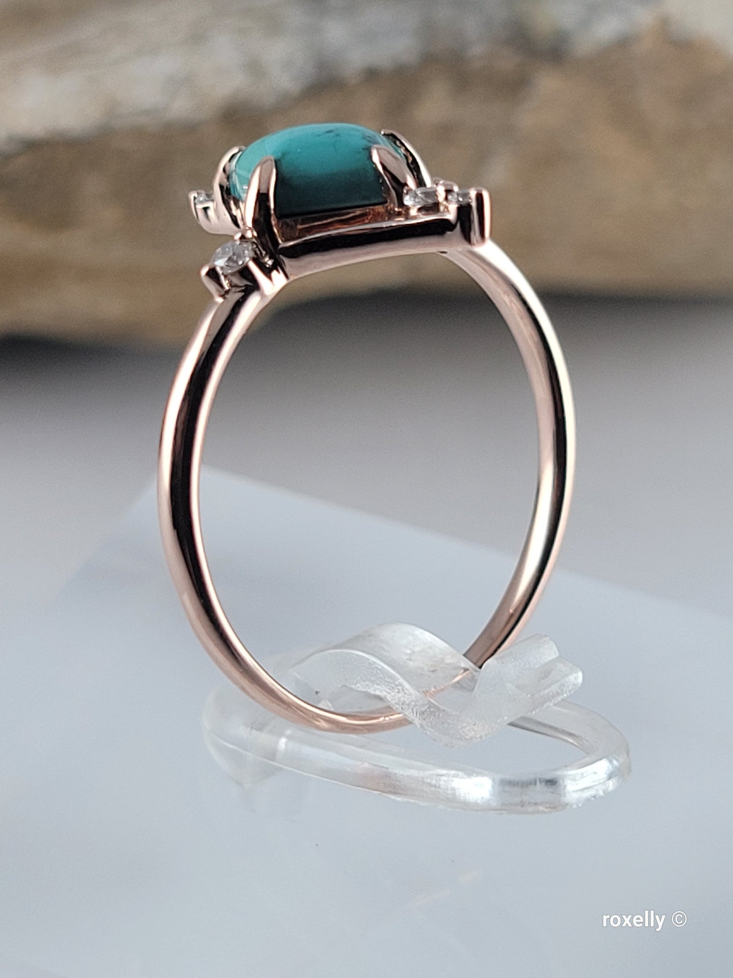 14k Rose Gold Turquoise and Diamonds Ring Size 7.5 Solid Gold!