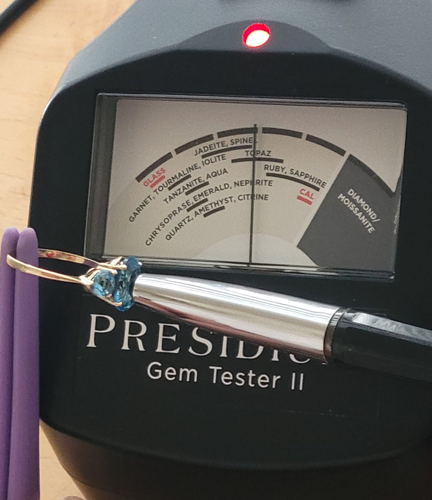 14k Yellow Gold Blue Topaz Ring Size 8 Solid Gold!