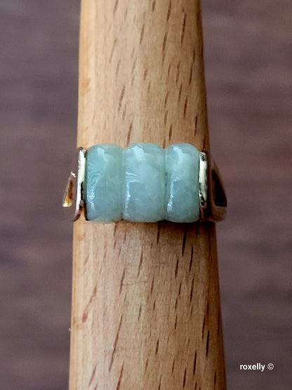 14k Yellow Gold Natural Jade Ring Size 9 Solid Gold!