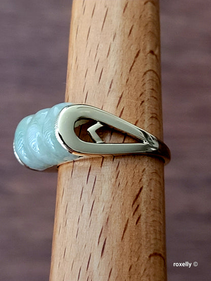 14k Yellow Gold Natural Jade Ring Size 9 Solid Gold!