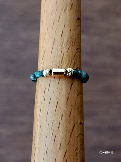 18k Yellow Gold Emerald Sparks Ring Size 6.75 Solid Gold!!