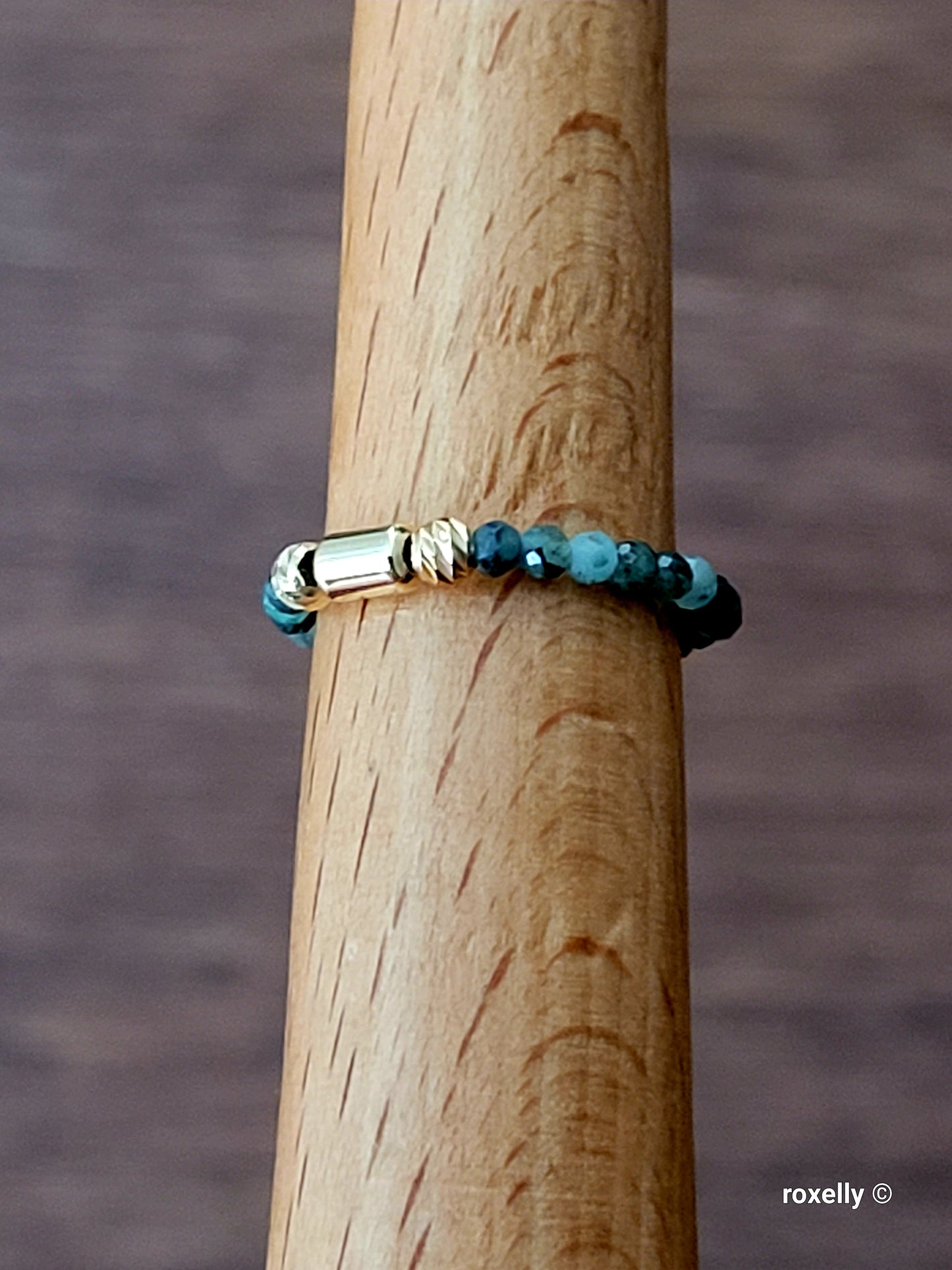 18k Yellow Gold Emerald Sparks Ring Size 6.75 Solid Gold!!