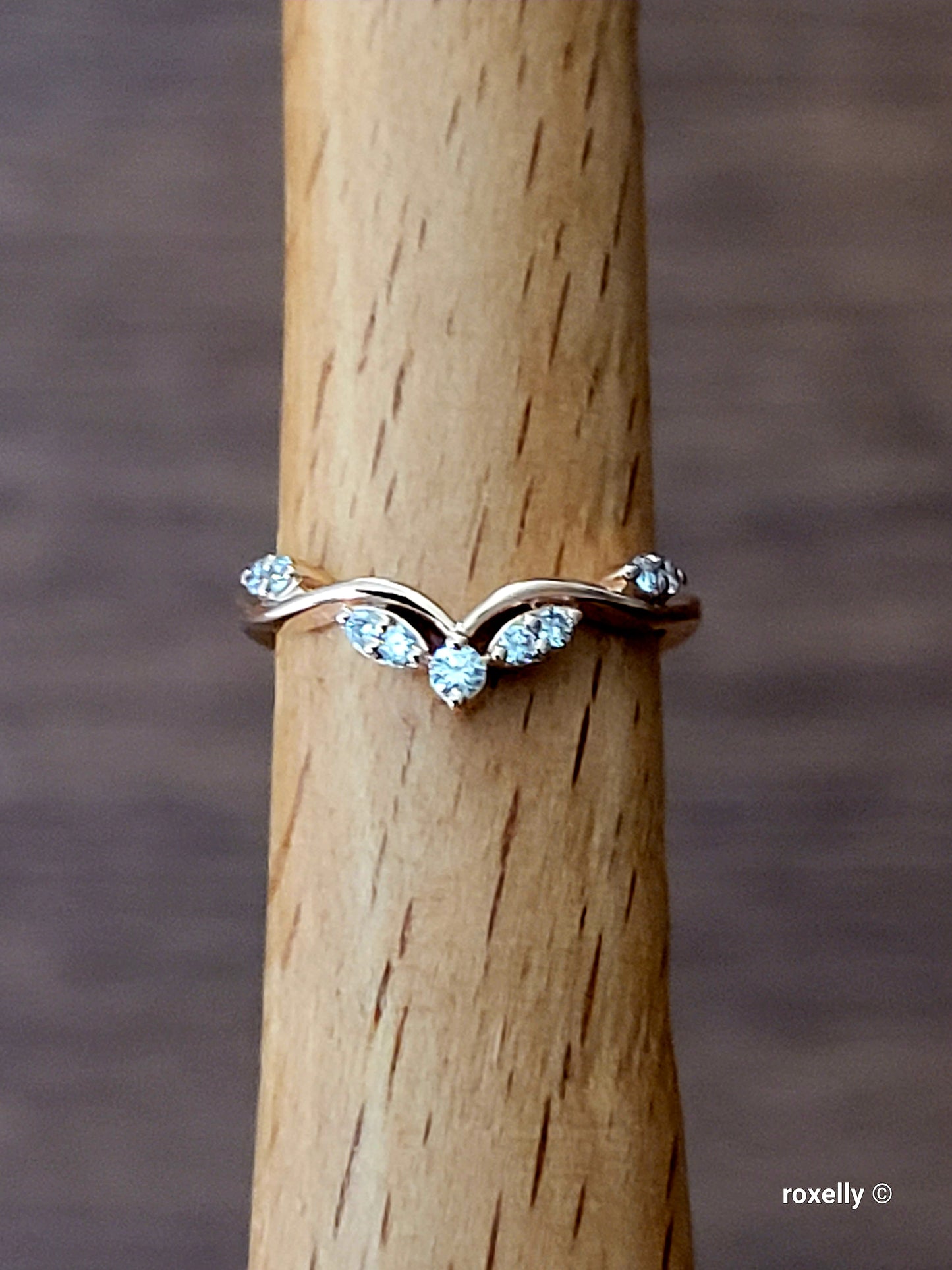 14k Rose Gold Diamonds Ring Size 4 Tiara Solid Gold!