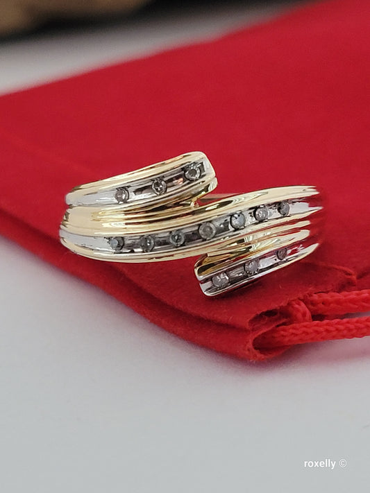 10k Yellow Gold Diamonds Ring Size 7.5 Solid Gold