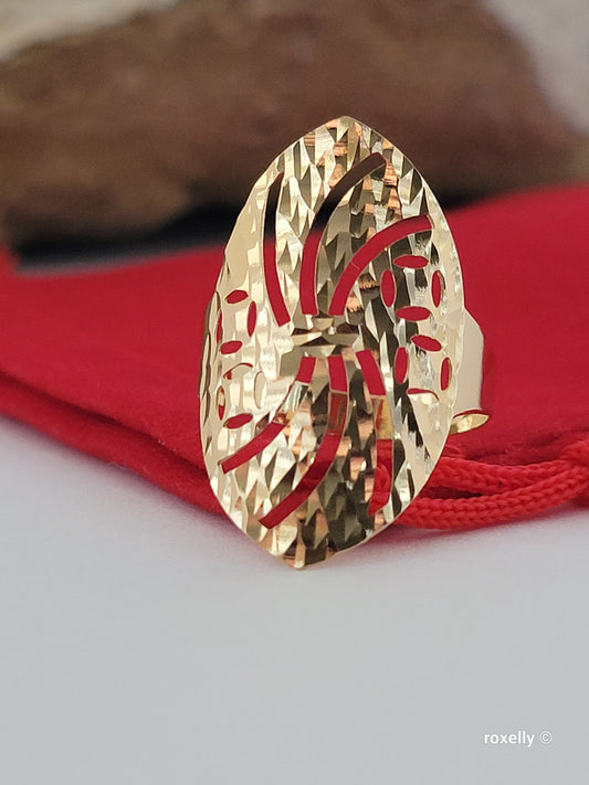 18k Yellow Gold Diamond-Cut Ring Size 6 Solid Gold