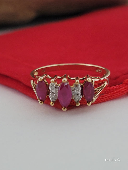 ❤️10k Yellow Gold Rubies and Diamonds Ring Size 7 Solid Gold
