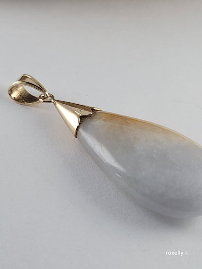 14k Yellow Gold Natural Jade Vintage Pendant Solid Gold/ Dije de Oro Amarillo con 1 Jade Natural! 👌🎁