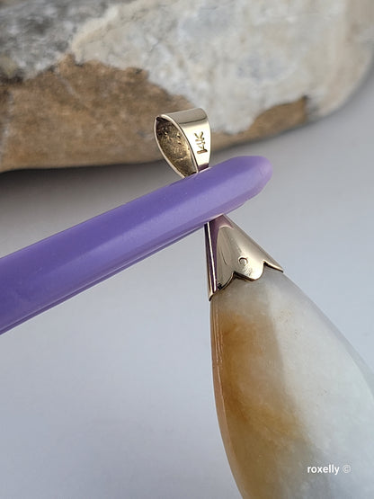 14k Yellow Gold Natural Jade Vintage Pendant Solid Gold/ Dije de Oro Amarillo con 1 Jade Natural! 👌🎁