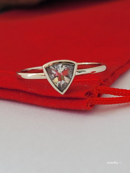 10K White Gold Cubic Zirconia Gemstone Ring Size 9.25 Solid Gold