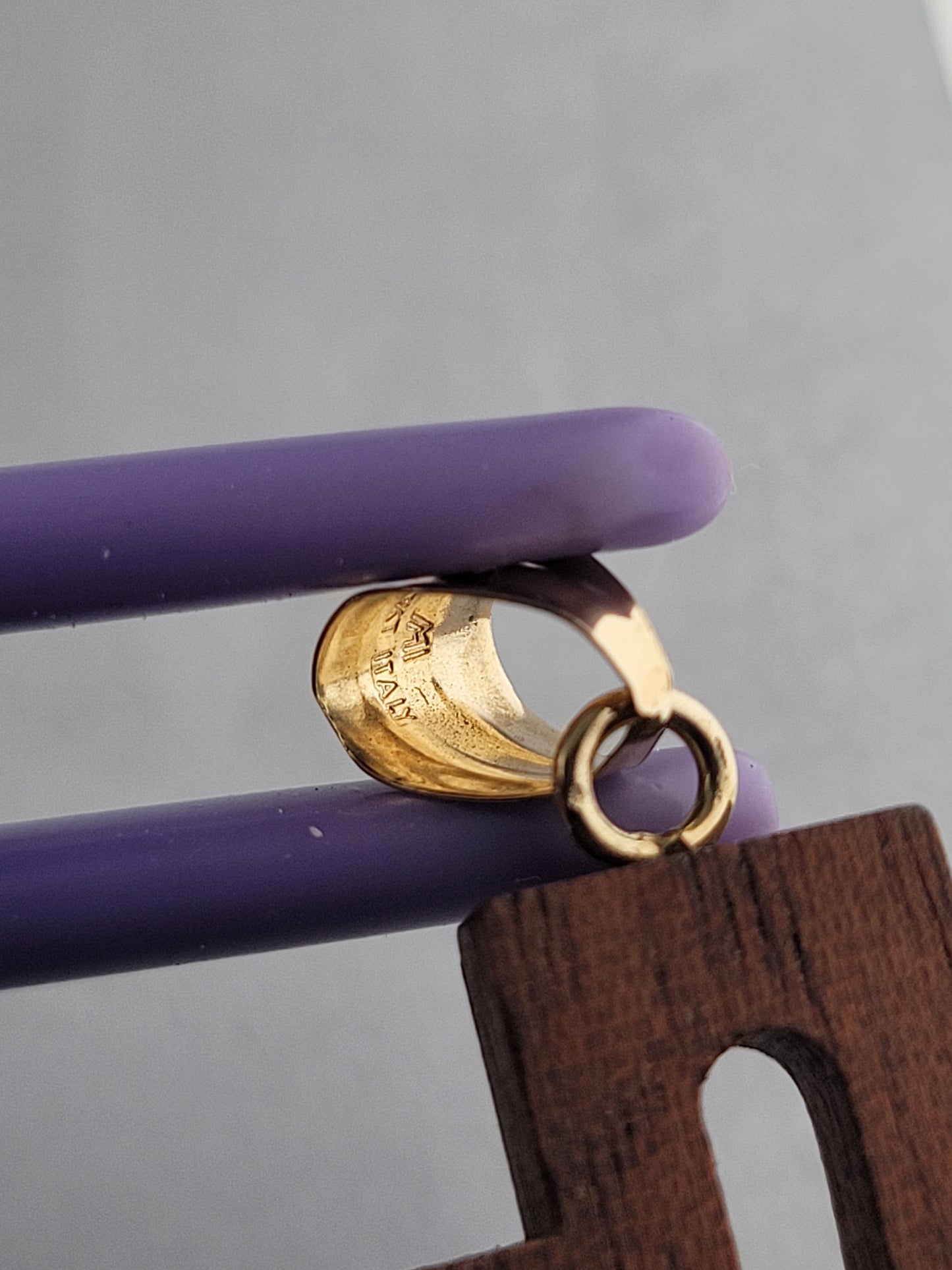 18K Yellow Gold Bail & Roman Wood Cross – Made in Italy