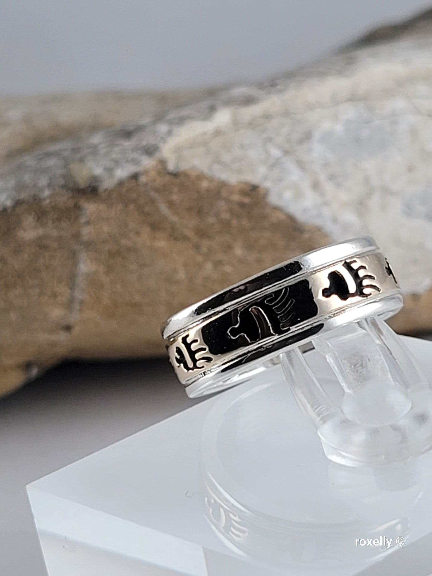 925 Sterling Silver and 14K Yellow Gold Ring Size 5