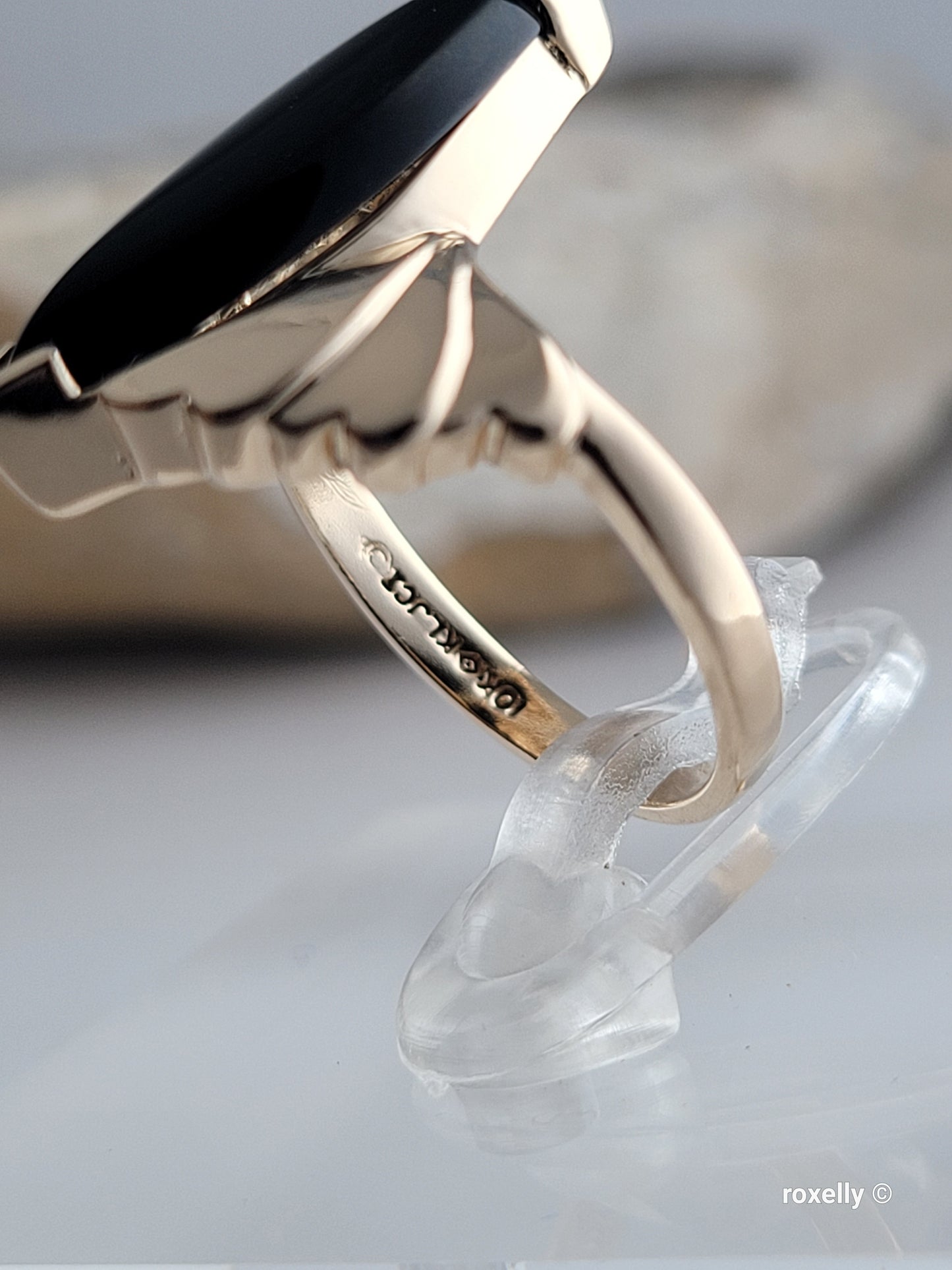10K Yellow Gold Onyx Gemstone Bypass Ring Size 6.25 Solid Gold