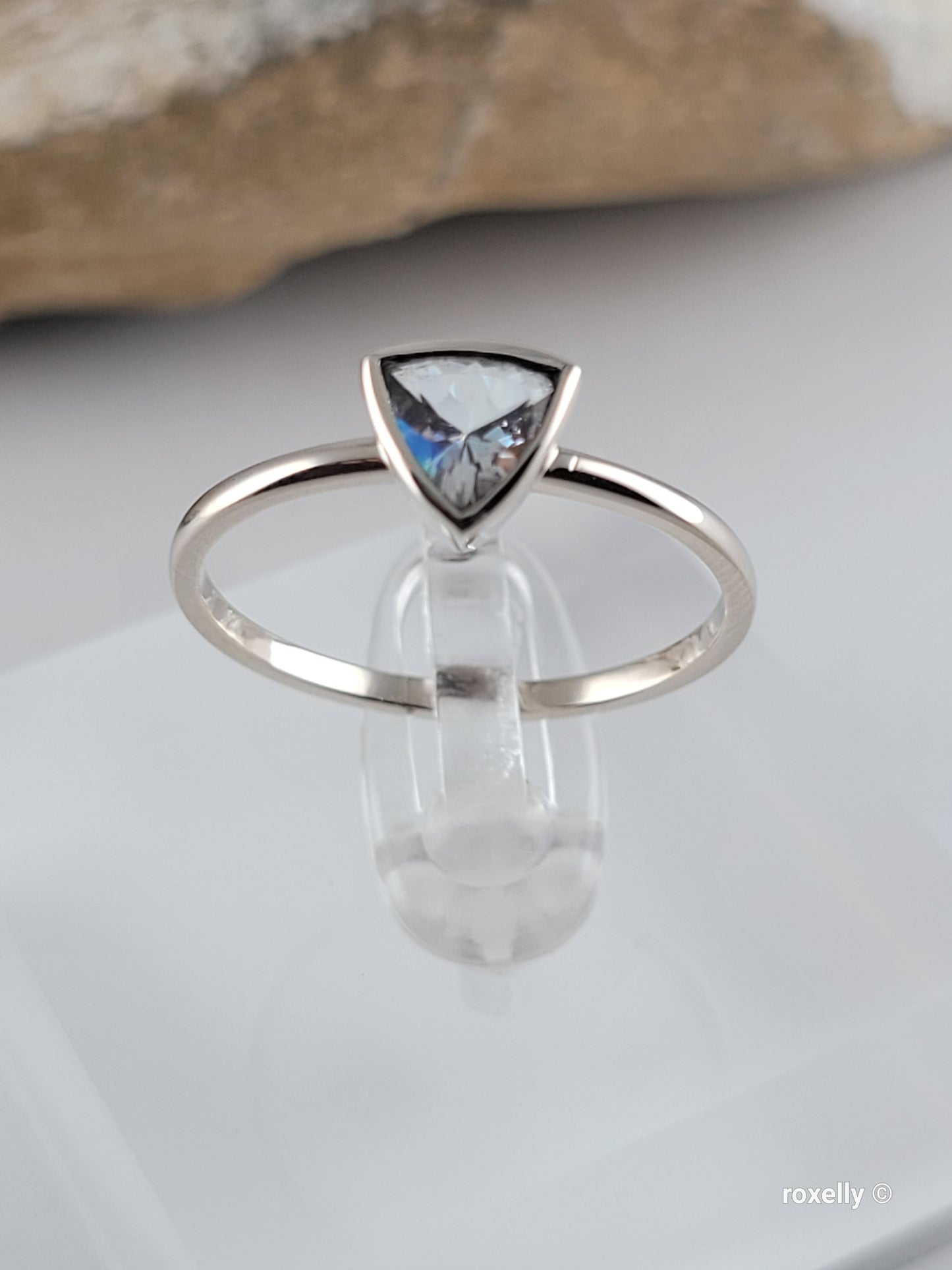 10K White Gold Cubic Zirconia Gemstone Ring Size 9.25 Solid Gold