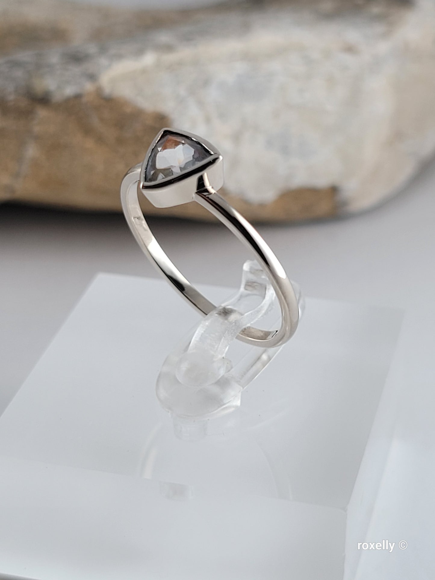 10K White Gold Cubic Zirconia Gemstone Ring Size 9.25 Solid Gold