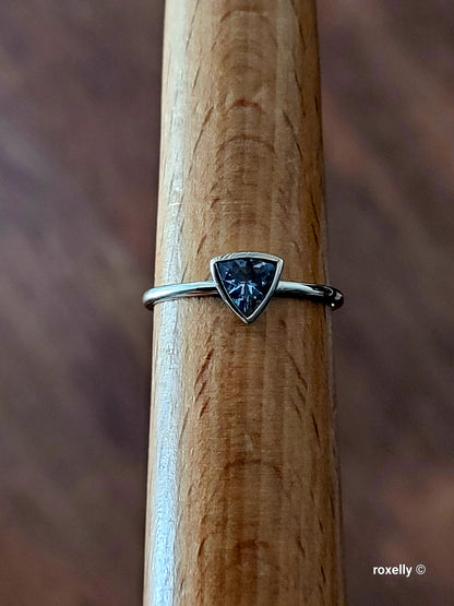 10K White Gold Cubic Zirconia Gemstone Ring Size 9.25 Solid Gold