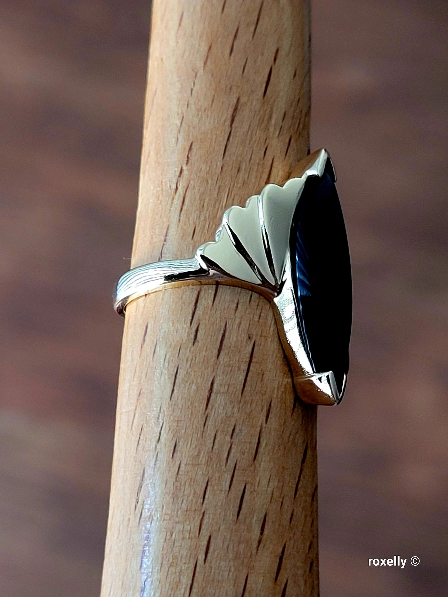 10K Yellow Gold Onyx Gemstone Bypass Ring Size 6.25 Solid Gold