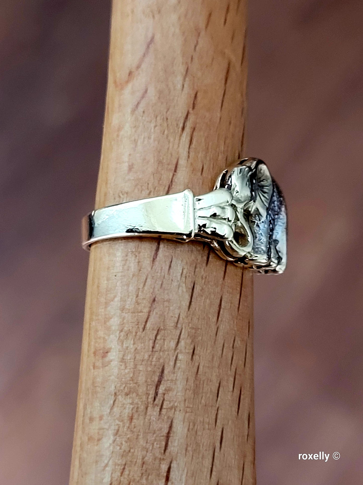 14k Two-Tones Gold Elephant-Shaped Vintage Ring Size 6.75 Solid Gold