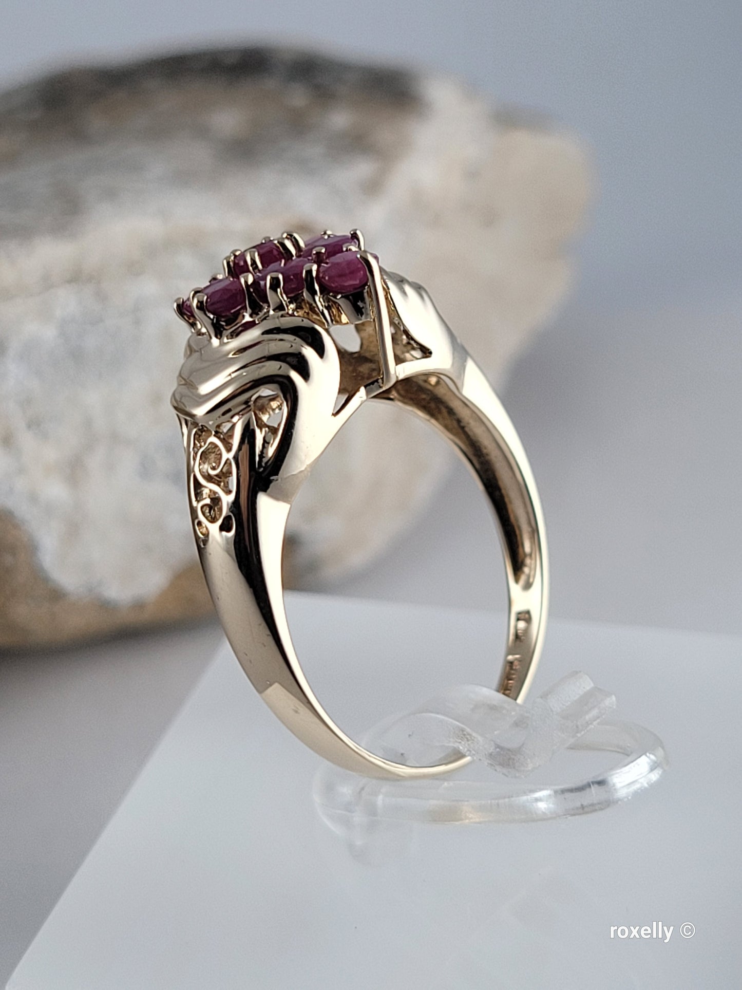10K Yellow Gold Rubies Cocktail Ring Size 6.75 Solid Gold