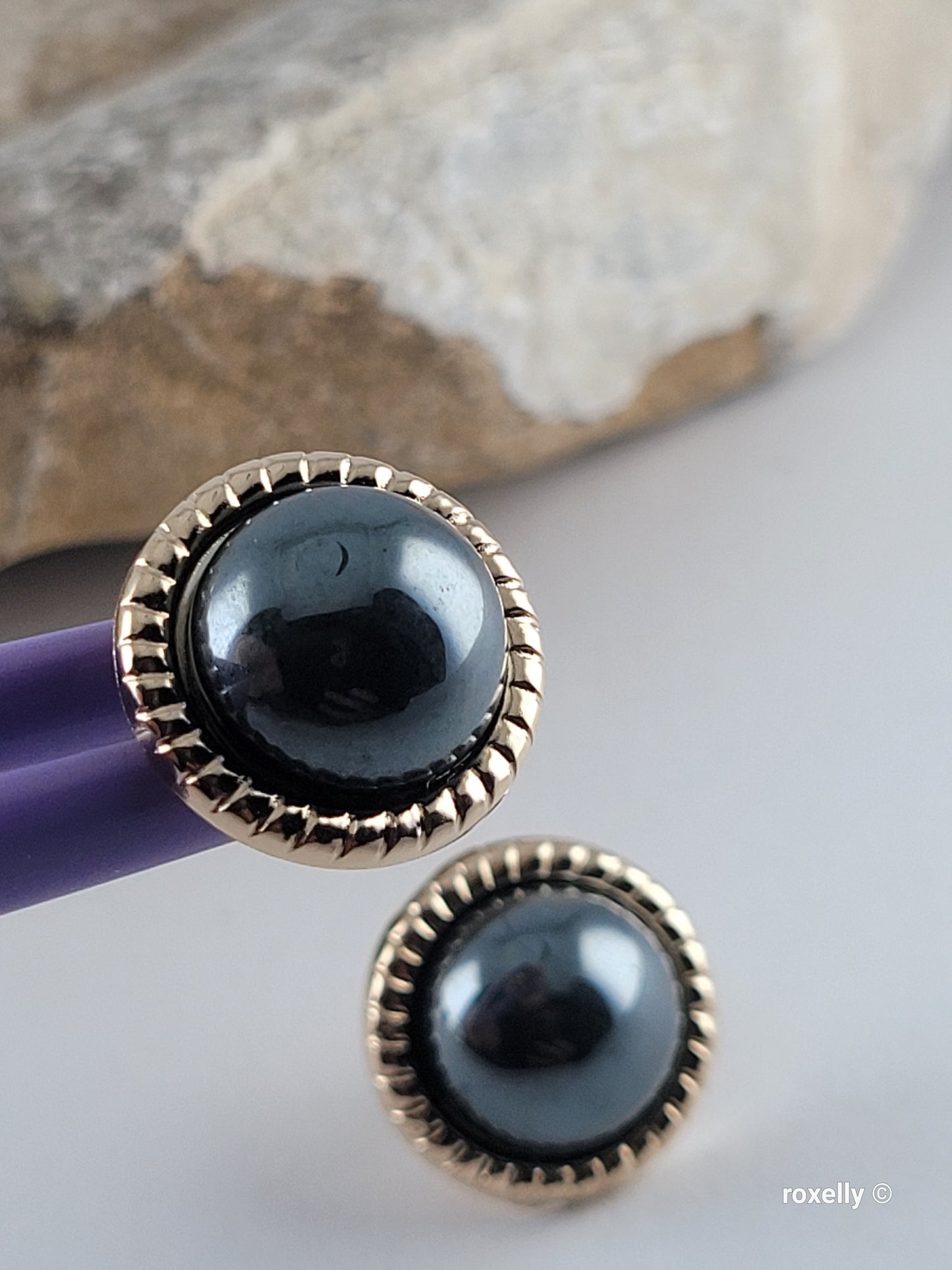 14K Yellow Gold Natural Hematite Stud Earrings Vintage Half Dome Cabochon Classic Design