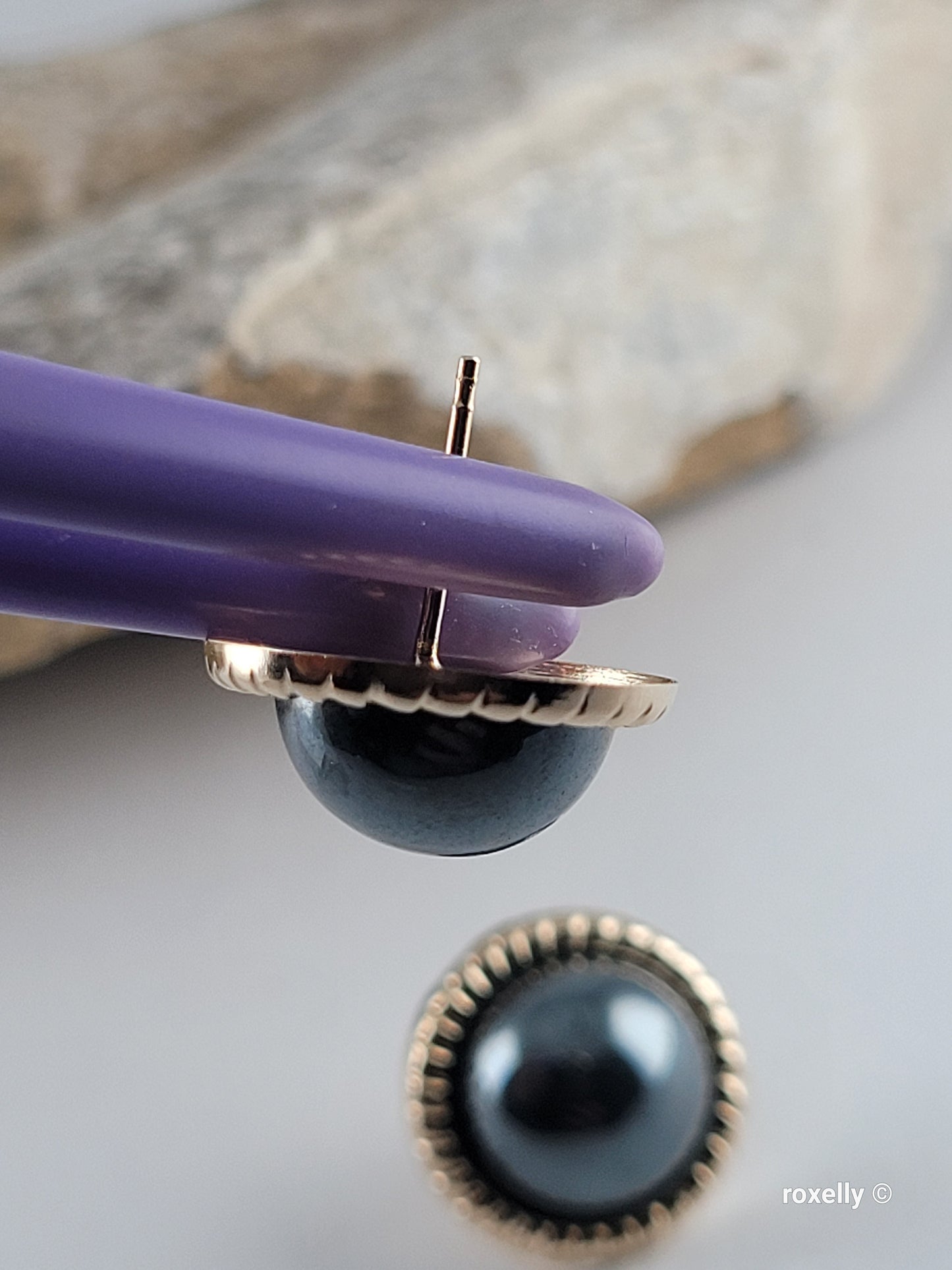 14K Yellow Gold Natural Hematite Stud Earrings Vintage Half Dome Cabochon Classic Design