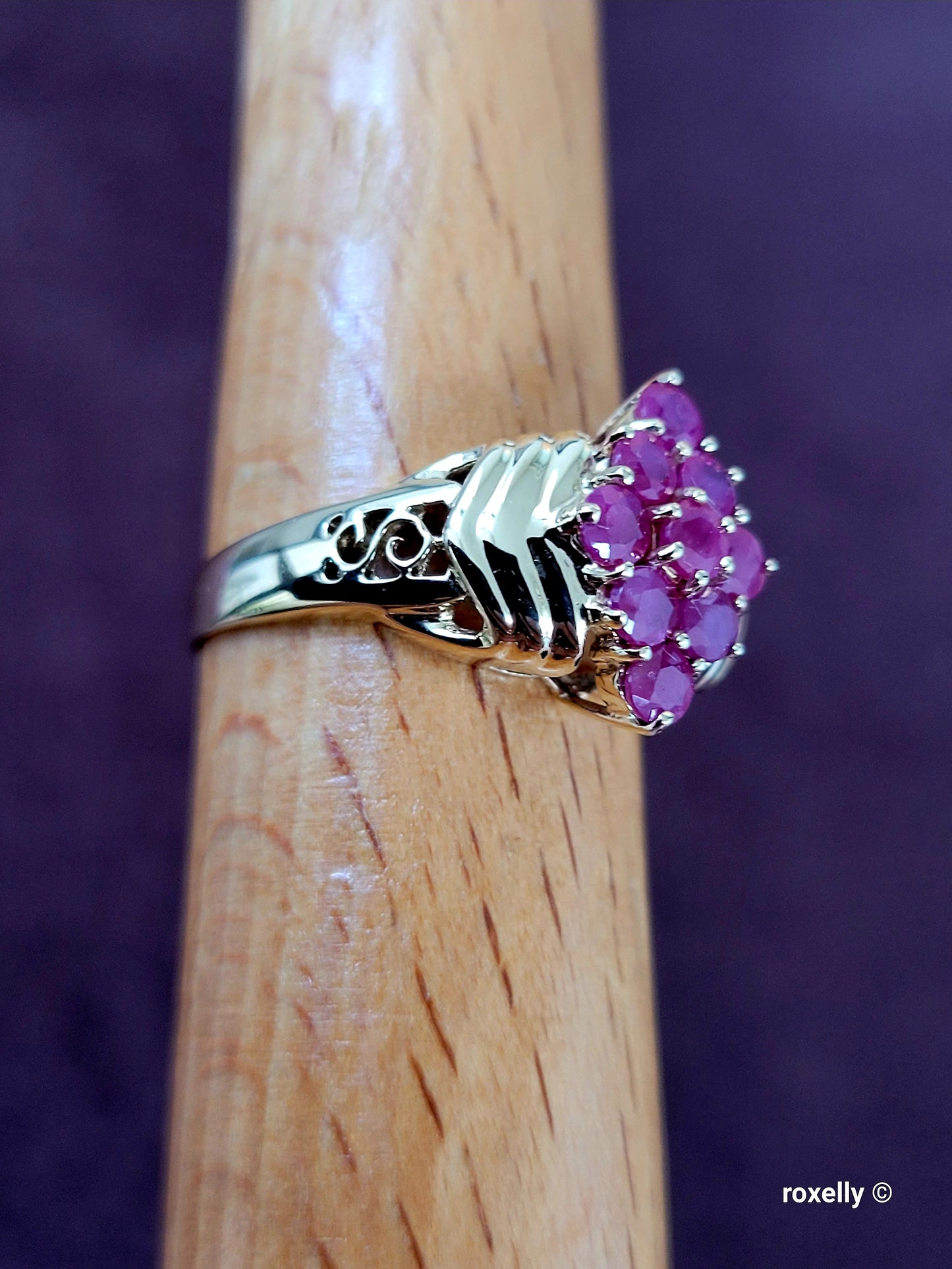 10K Yellow Gold Rubies Cocktail Ring Size 6.75 Solid Gold