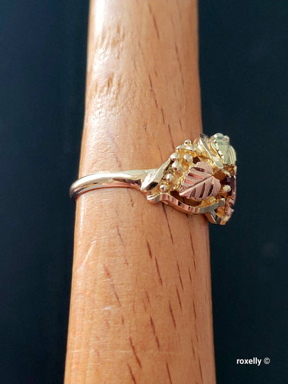 10K Rose and Yellow Gold Garnet and Leaves Black Hills Ring Size 6.5 Solid Gold
