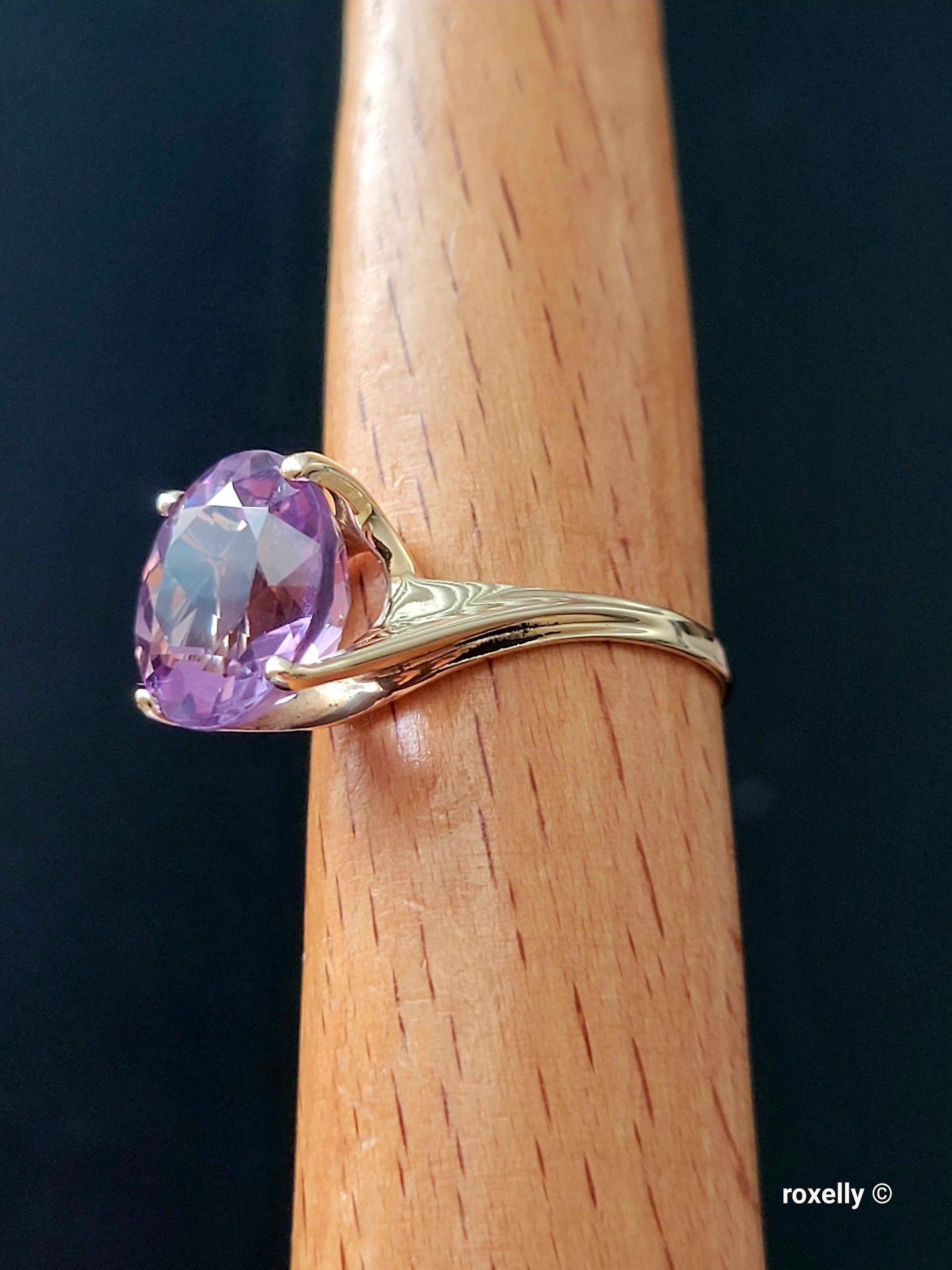 10K Yellow Gold Amethyst Gemstone Ring 8 Solid Gold