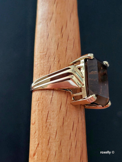10K Yellow Gold Smoky Topaz Cocktail Ring Size 8.25 Solid Gold