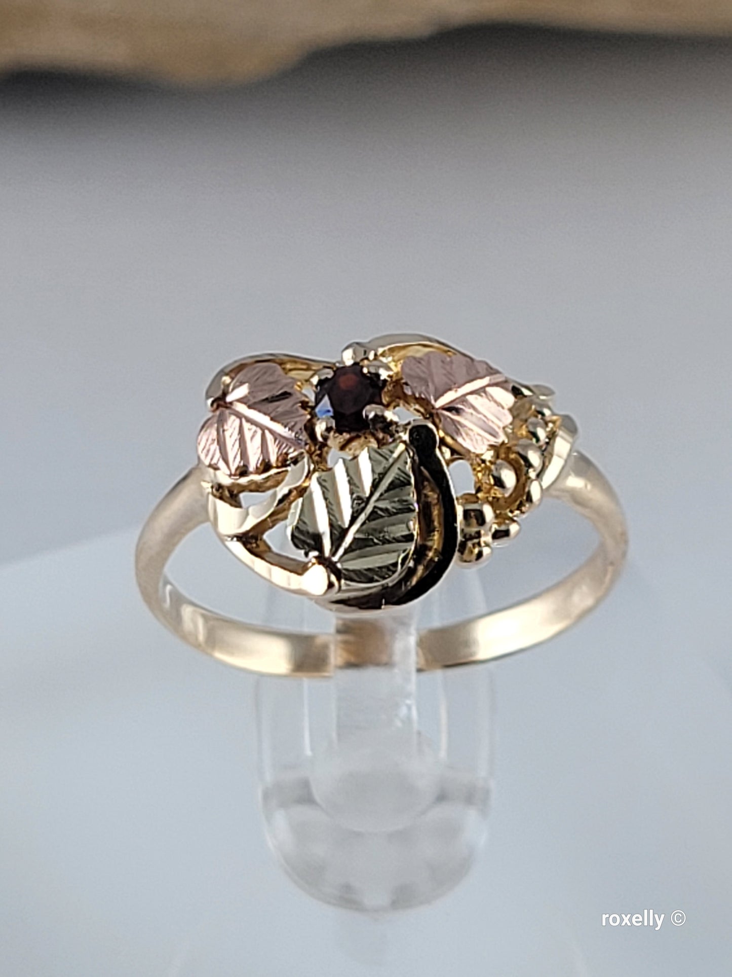 10K Rose and Yellow Gold Garnet and Leaves Black Hills Ring Size 6.5 Solid Gold