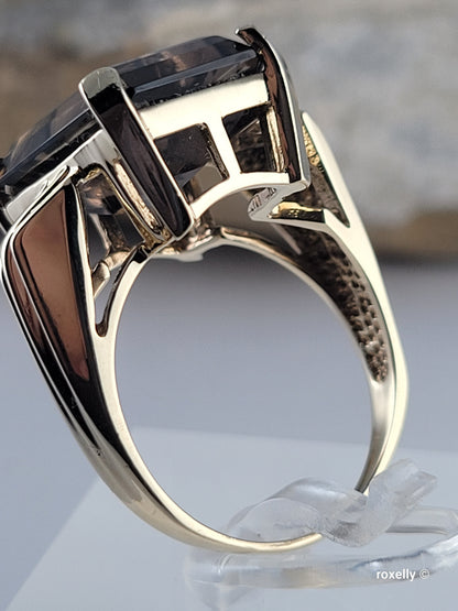 10K Yellow Gold Smoky Topaz Cocktail Ring Size 8.25 Solid Gold