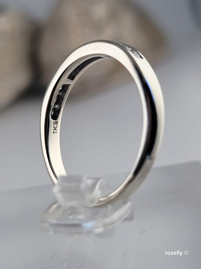 14K White Gold Diamonds Band Ring Size 6.25 Solid Gold