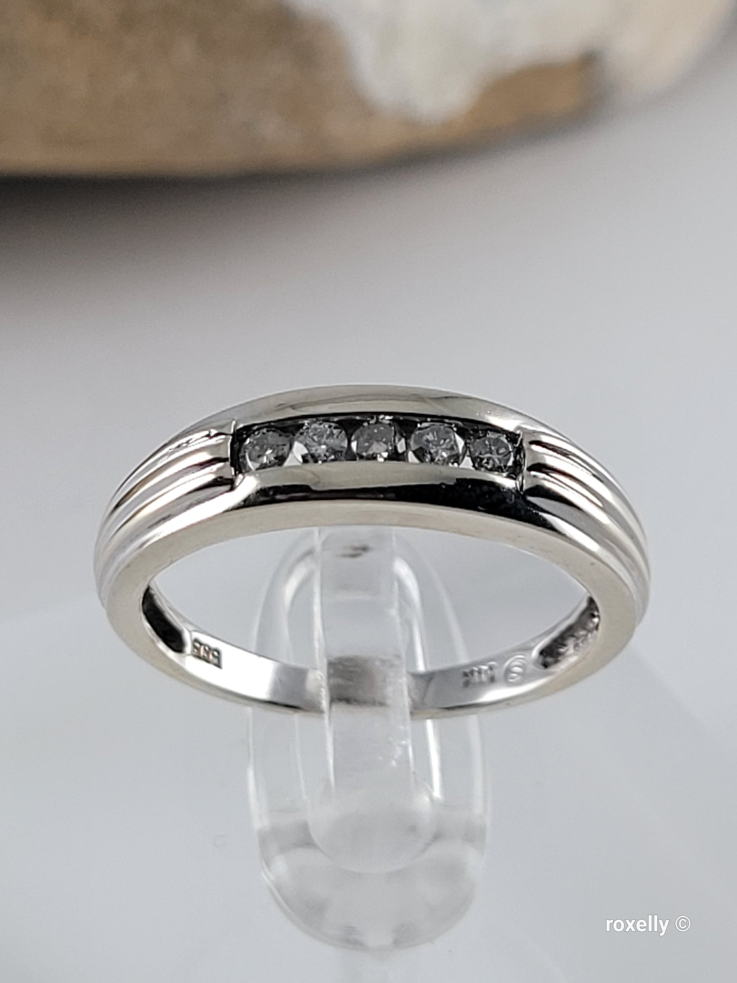 14K White Gold Diamonds Band Ring Size 7 Solid Gold