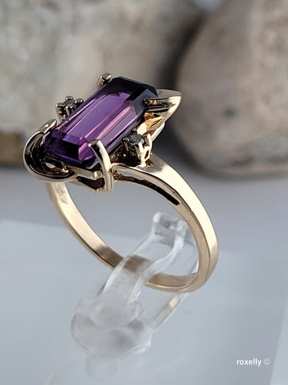 14K Yellow Gold Amethyst and Diamonds Ring Size 8 Solid Gold