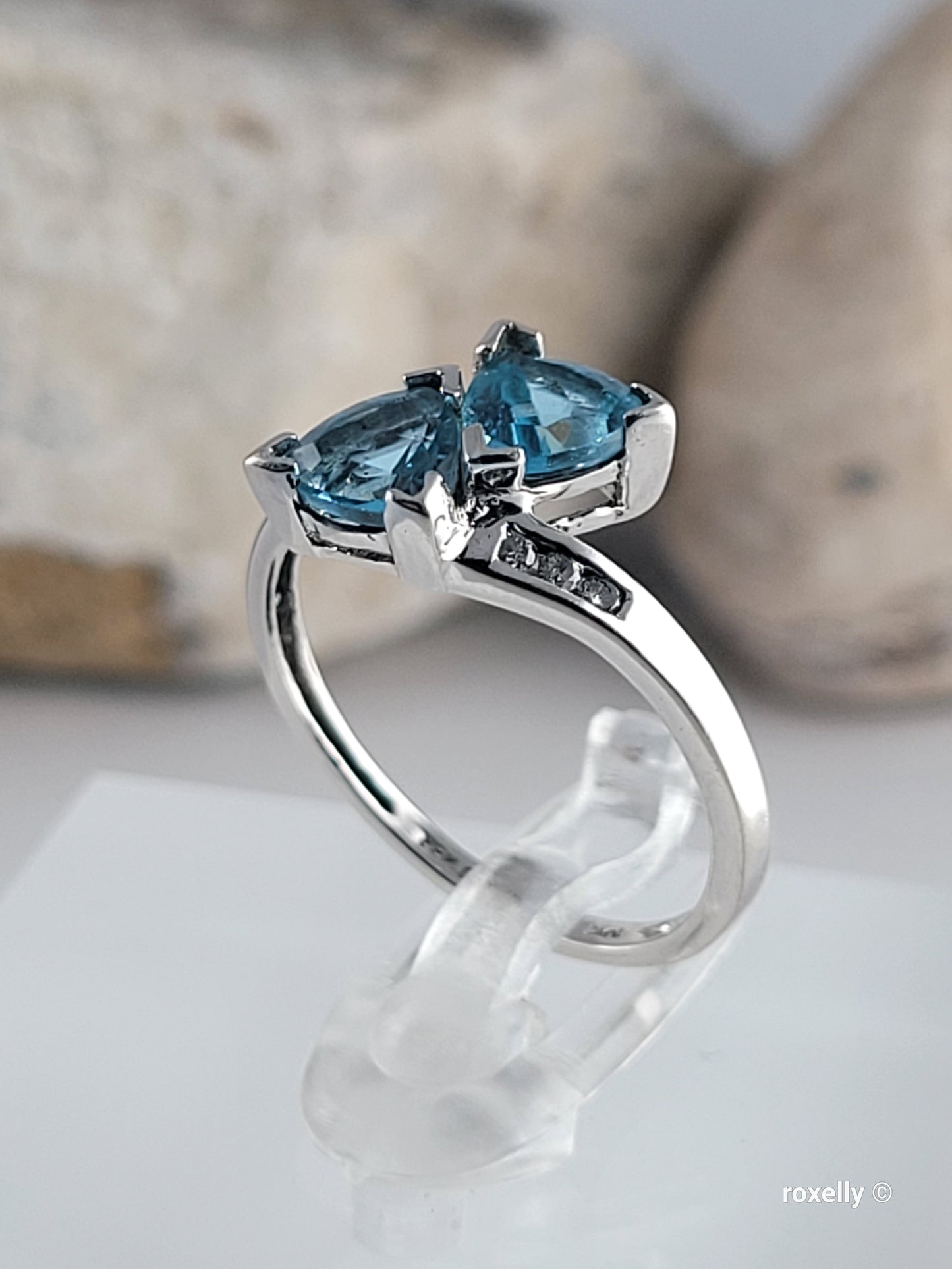 10K White Gold Blue Topaz and Diamond Ring Size 5.25 Solid Gold