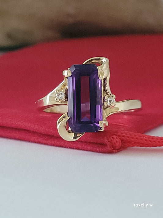 14K Yellow Gold Amethyst and Diamonds Ring Size 8 Solid Gold