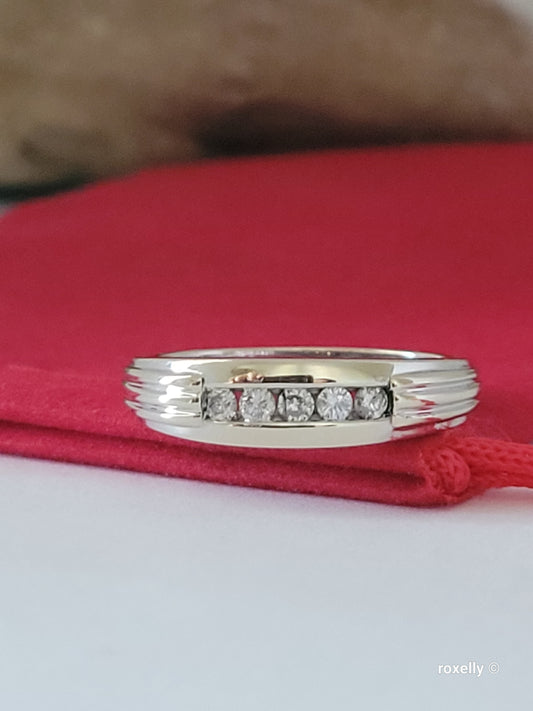 14K White Gold Diamonds Band Ring Size 7 Solid Gold