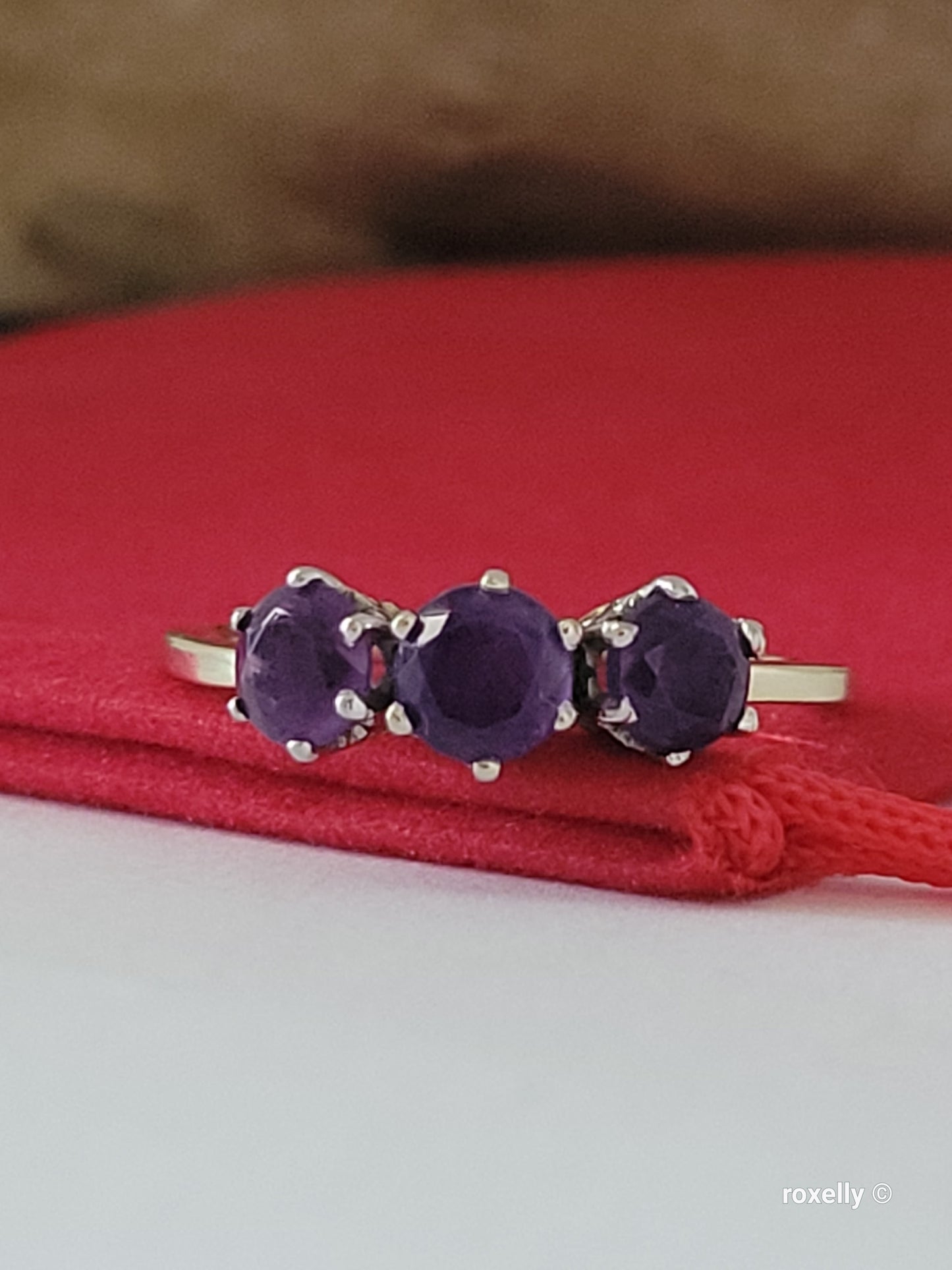 10K Yellow Gold Purple Amethyst Gemstone Ring Size 7 Solid Gold