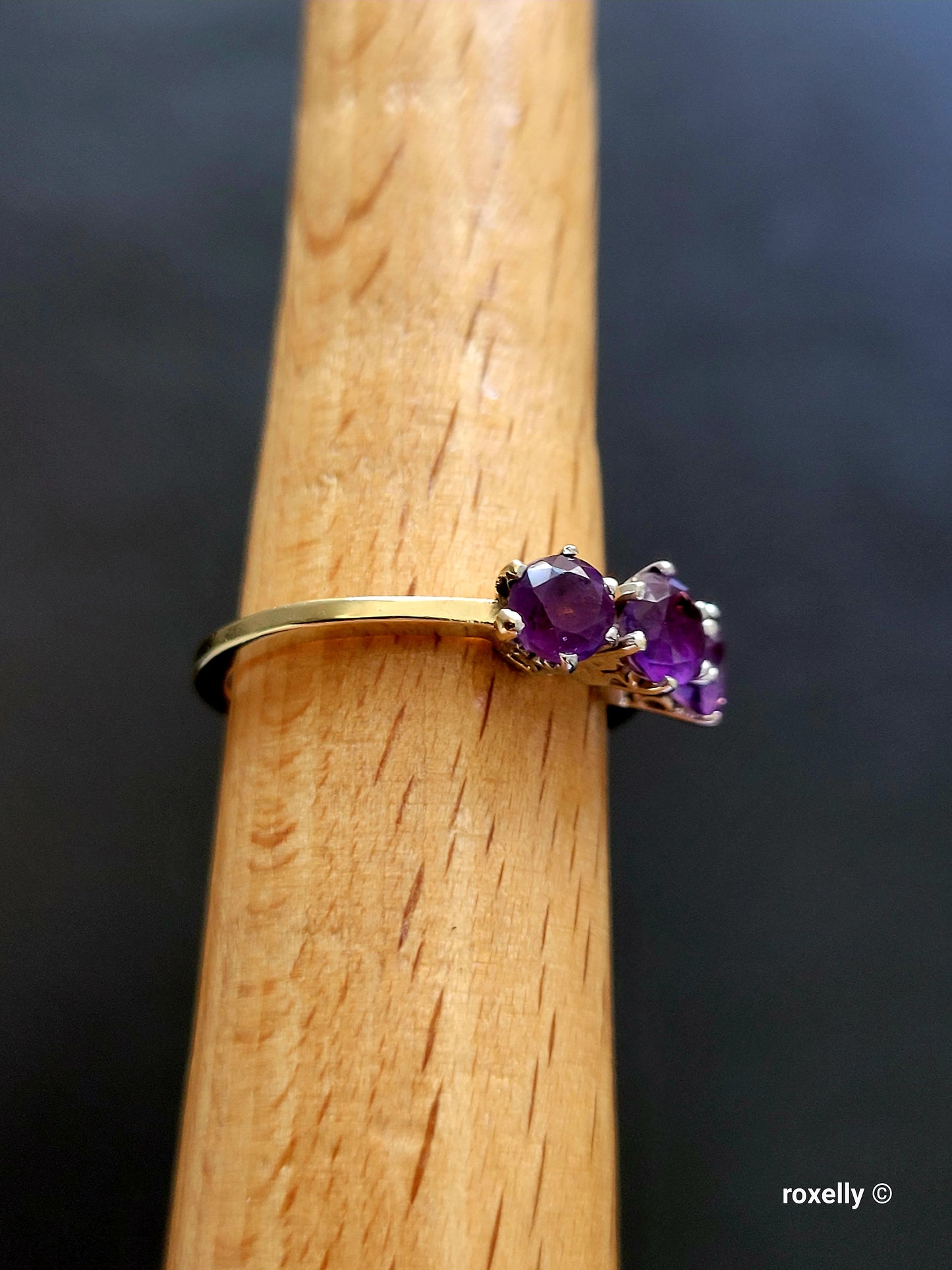 10K Yellow Gold Purple Amethyst Gemstone Ring Size 7 Solid Gold