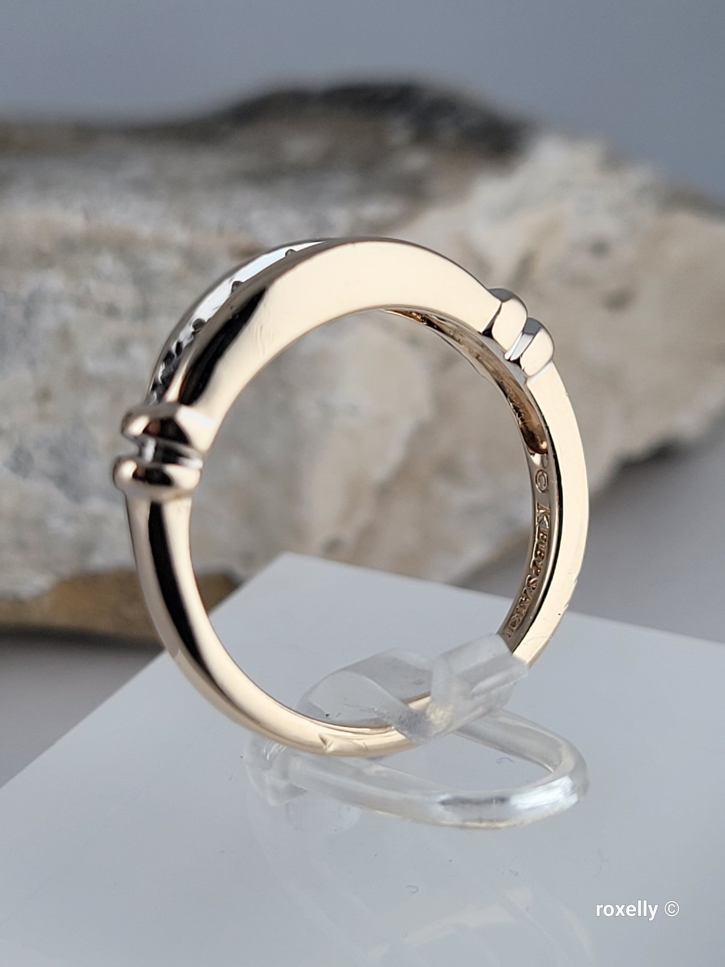 14K Yellow Gold Diamonds Band Ring Size 7 Solid Gold