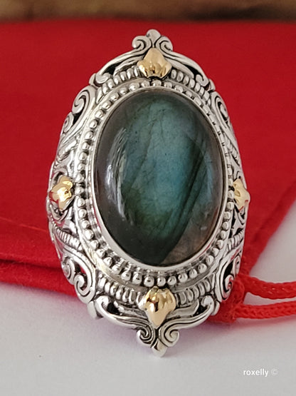 925 Sterling Silver and 18K Solid Gold Labradorite Gemstone Ring Size7!